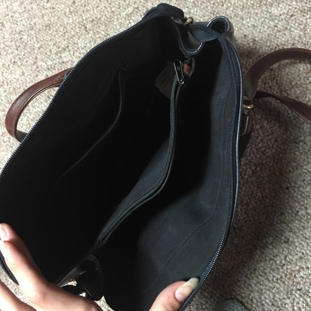 Purse - Picture 3 of 3